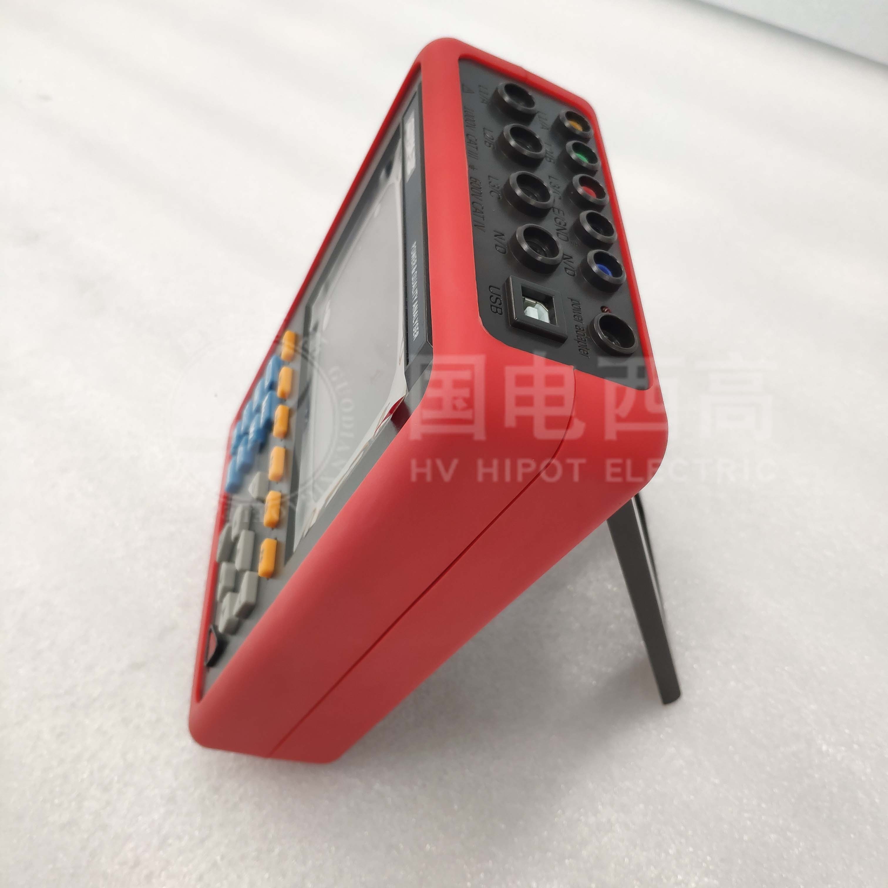 電能質(zhì)量分析儀主機側(cè)面1