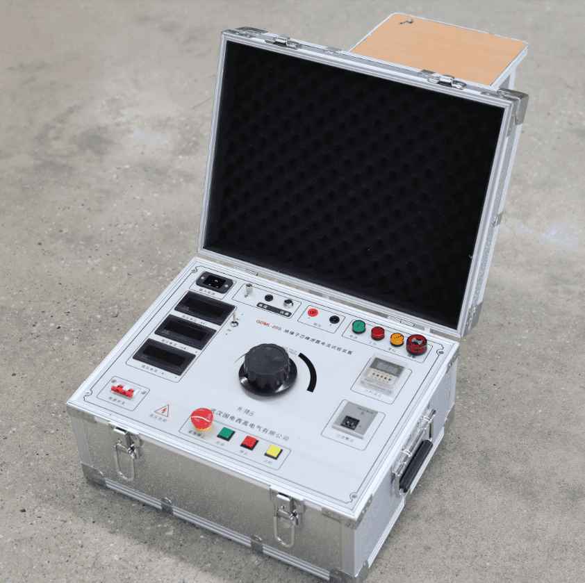絕緣子芯棒泄漏電流試驗裝置控制箱