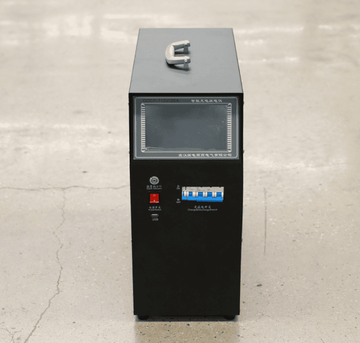 智能蓄電池充放電綜合測(cè)試儀實(shí)物圖