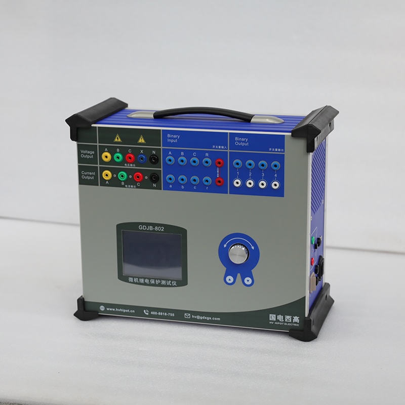 微機繼電保護測試儀實物圖